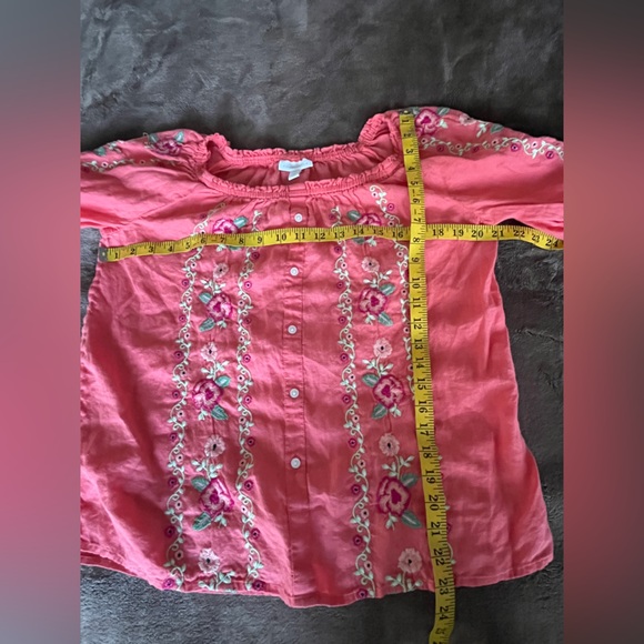 Charter Club Top floral embroidered linen blouse Size Small - Picture 11 of 12